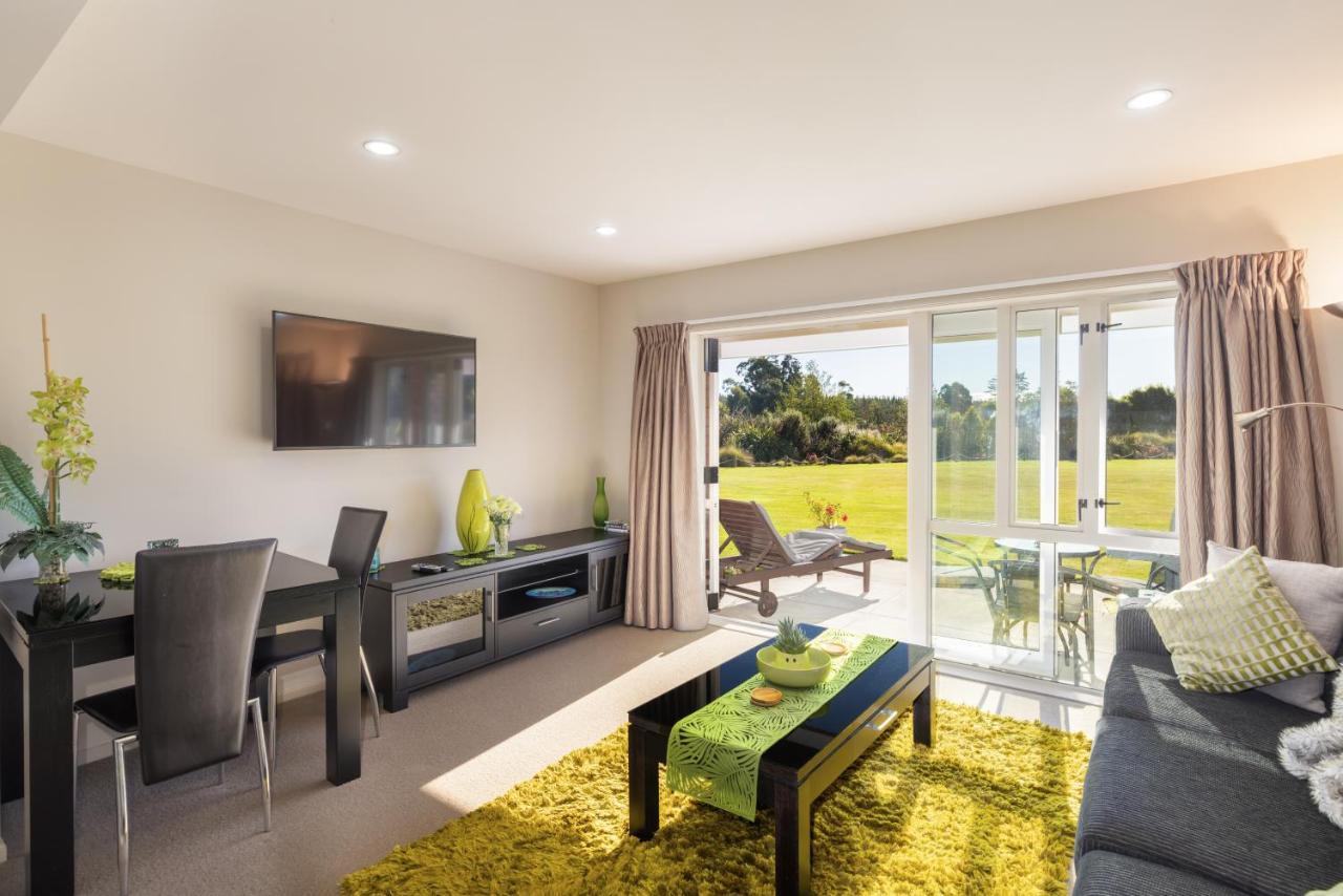 The Meadows Villa Christchurch Luaran gambar