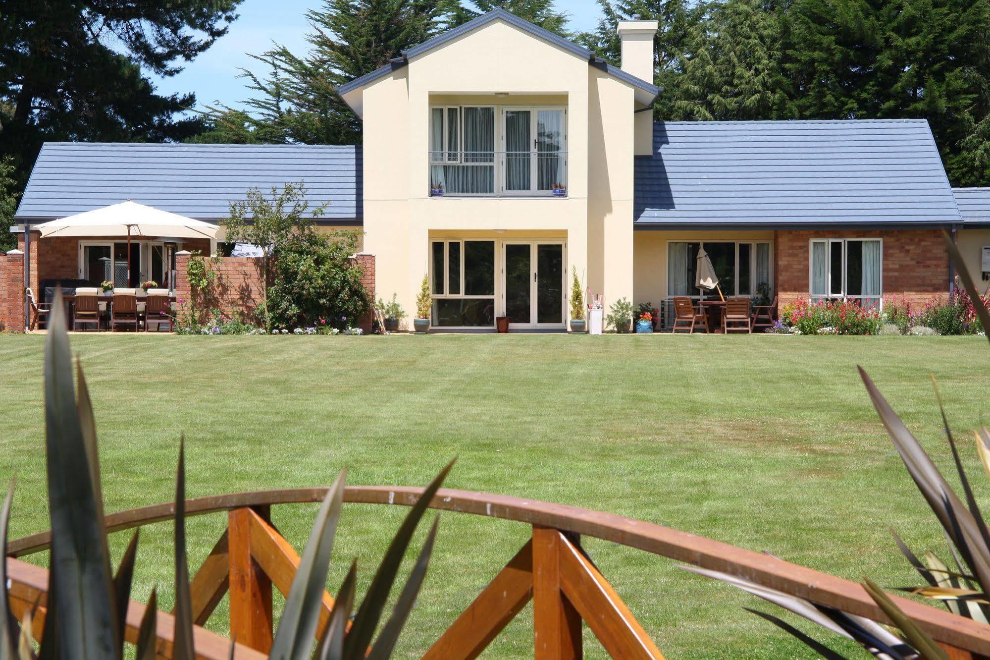 The Meadows Villa Christchurch Luaran gambar