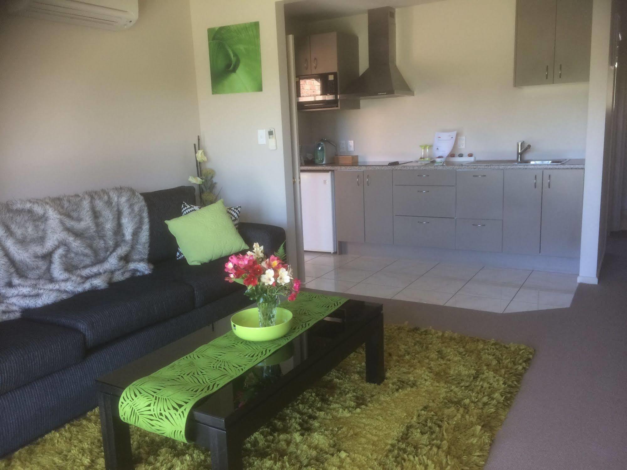 The Meadows Villa Christchurch Luaran gambar